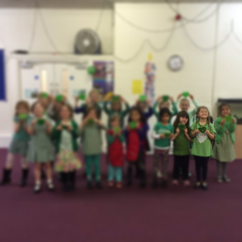 vic6ter's tweet photo. #ValentinesDay2016 #showthelove rainbows showing the love https://t.co/SNtQfp4DJ3