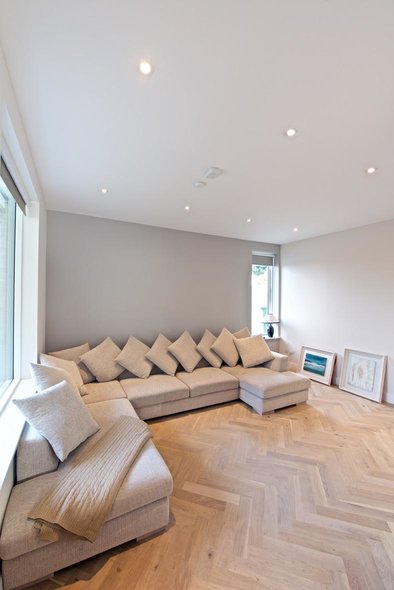 ChethamTimber's tweet image. Some of our Engineered European Oak Herringbone and Plank installed with TOVER invisible lacquer, Essenza.