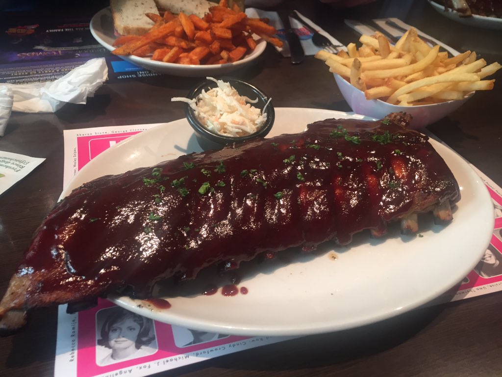 dmuzz32's tweet image. Ribs @PlanetHollywood. Yum !