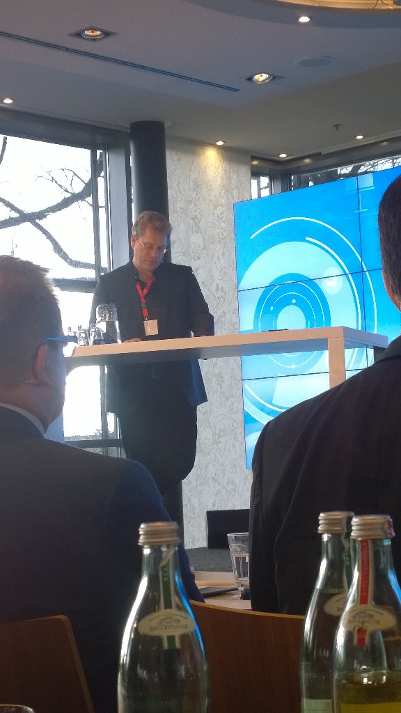 olyapd's tweet photo. Stephan Uhrenbacher, @getflio , CEO showing the new app for travelers @hamburgaviation #thinkfuture16 https://t.co/UVTwEz0g4D