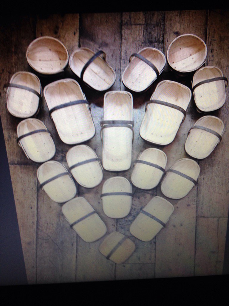 thetruggery's tweet photo. Happy Valentine's, Trug Lovers! https://t.co/mdv1py48ts