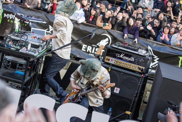 natalie_mu's tweet photo. MAN WITH A MISSION道頓堀に参上！船上ライブにファン大興奮 https://t.co/GyQjr15lVM #MWAM https://t.co/gH0j5HPAXK