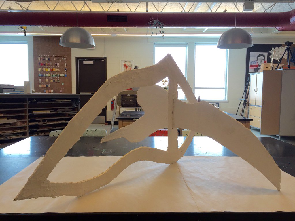 MeridithRidl's tweet image. Sculpture! #hchsart #hcmaroons