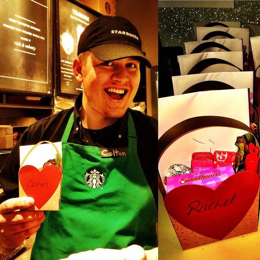 TimberlakeSBUX's tweet photo. Happy #PAW @timberlakesbux !!!! We love sugar. #Starbucks #ilovemypartners #imgoingtomisst… https://t.co/wZZcPuGk8y https://t.co/t88G8VQ5IM
