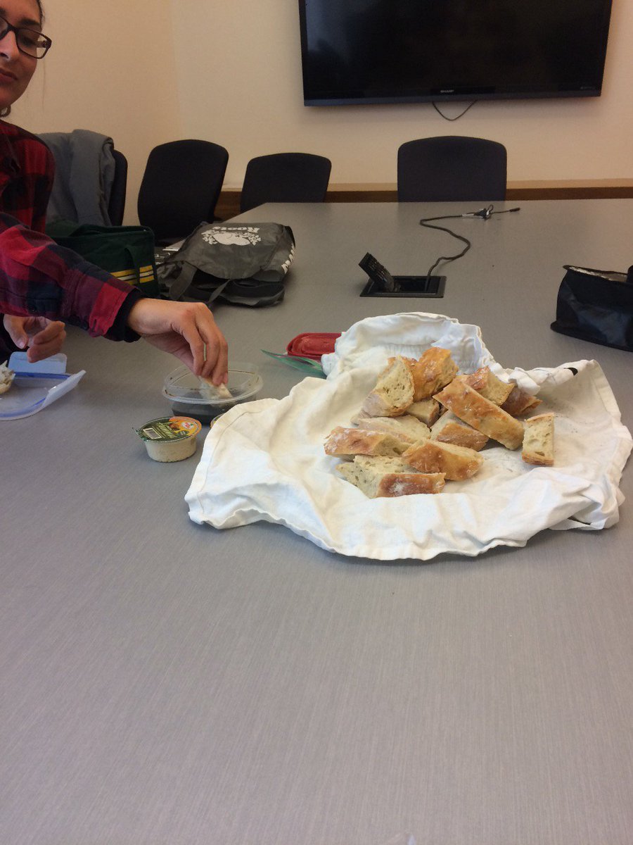 BeetsNKale's tweet photo. Breaking bread with the best group #groupsocial https://t.co/R5NTBo3gkD