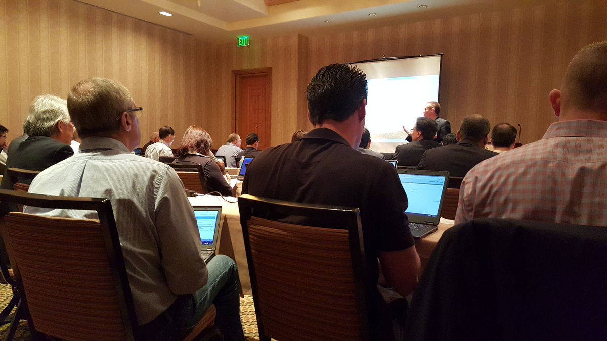 lfcanavan's tweet image. @Inteliot John Healy outlines fog from network perspective for  @OpenFog members #openfog