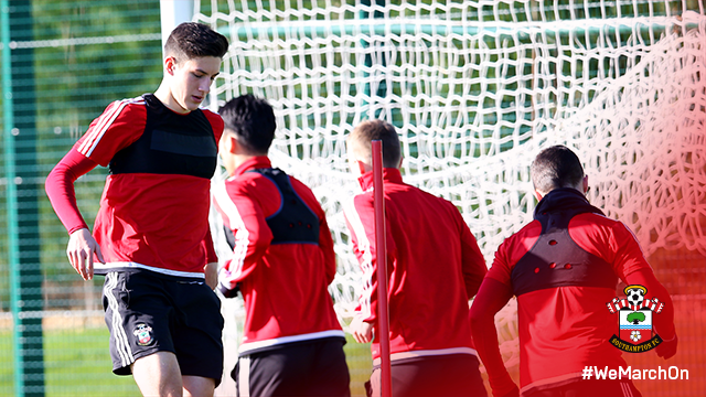 Here's 18-year-old defender Alfie Jones taking part in #SaintsFC's pre-#Swans training session this morning –