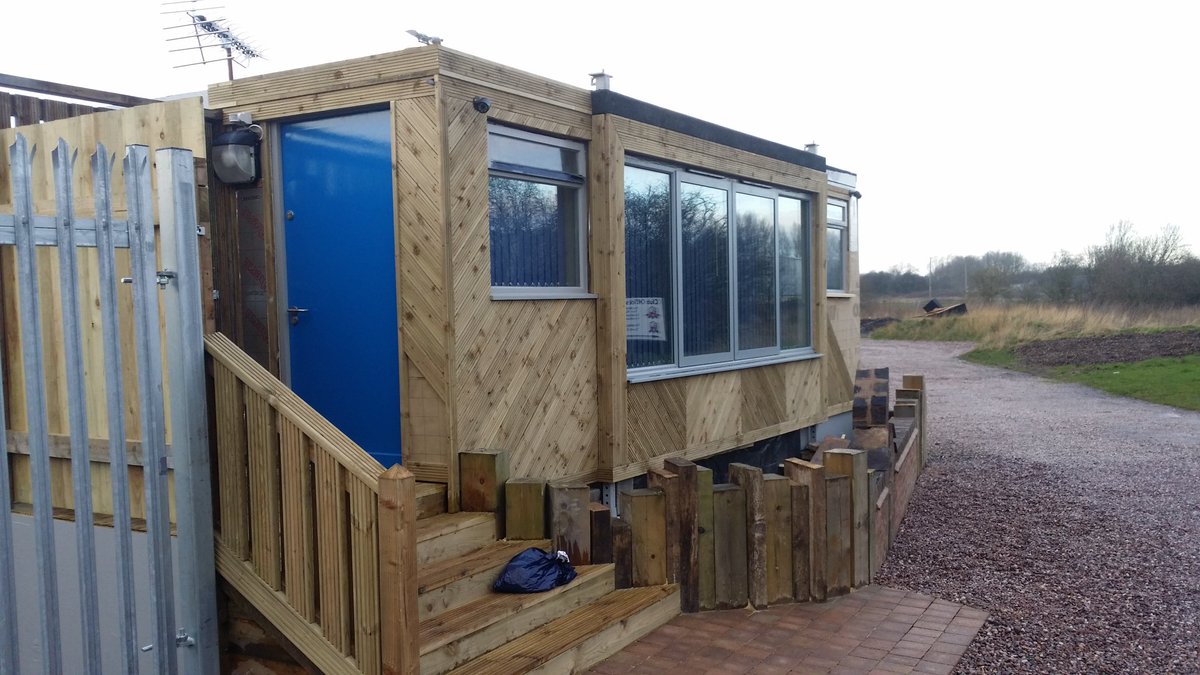 Starting to clad our portable building .
Call us to bring your building project to life.
We love Building #buildsafe