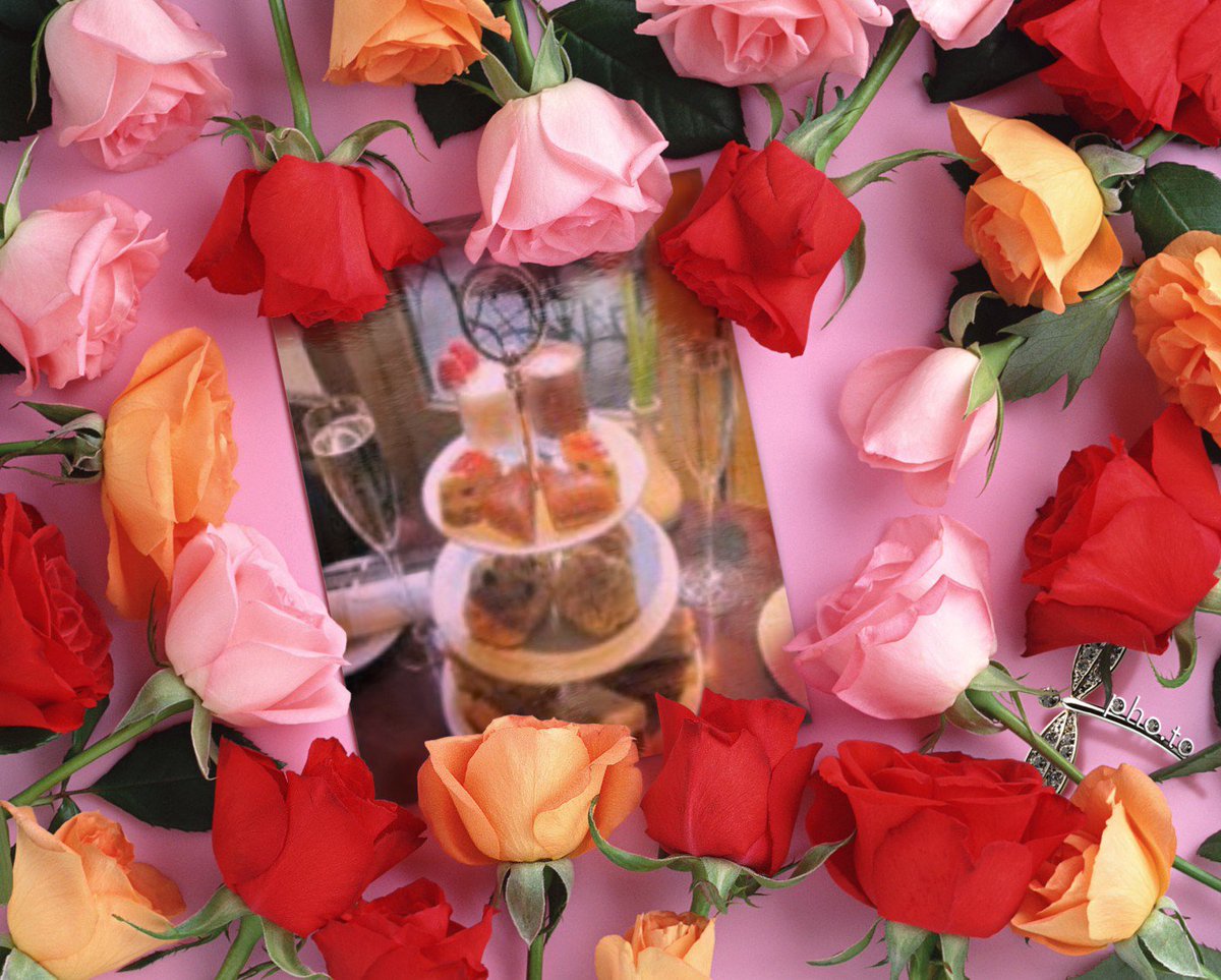 A sweet and romantic Valentine's Day? Our Pink Fizz #afternoontea will be served on the 14th Feb from 2.30 till 5pm.