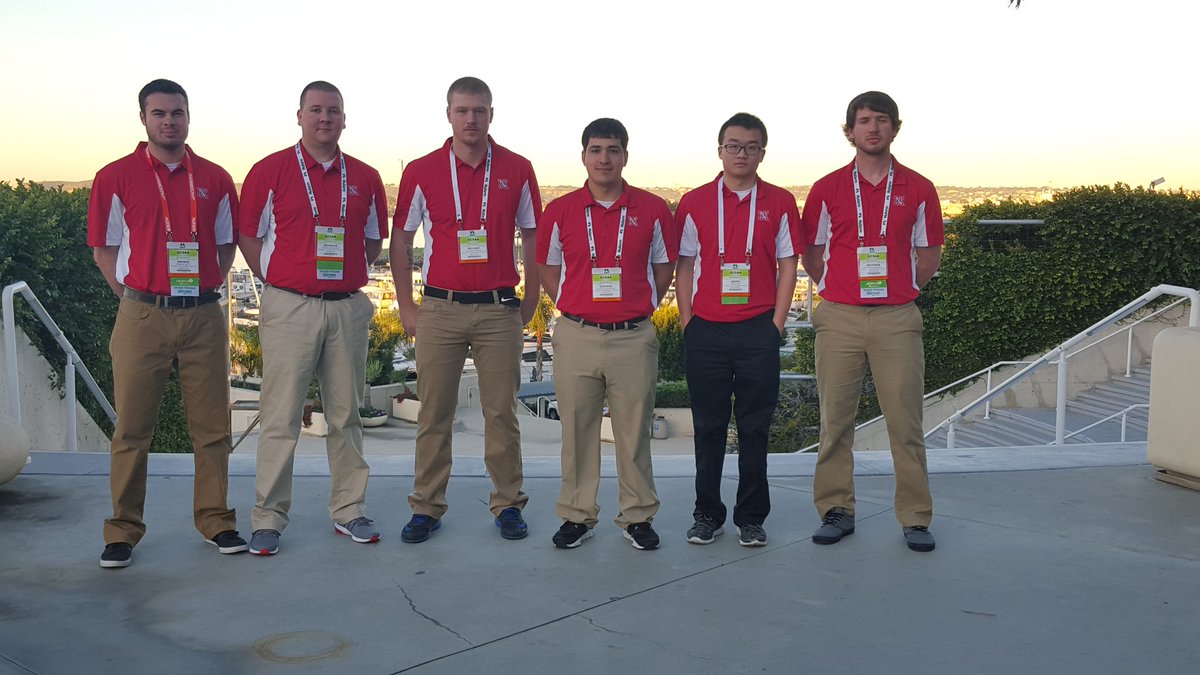 UNLTurfClub's tweet photo. Ready for the #GIS16TurfBowlContest #nebraskaturf https://t.co/h1eF7tKEwR