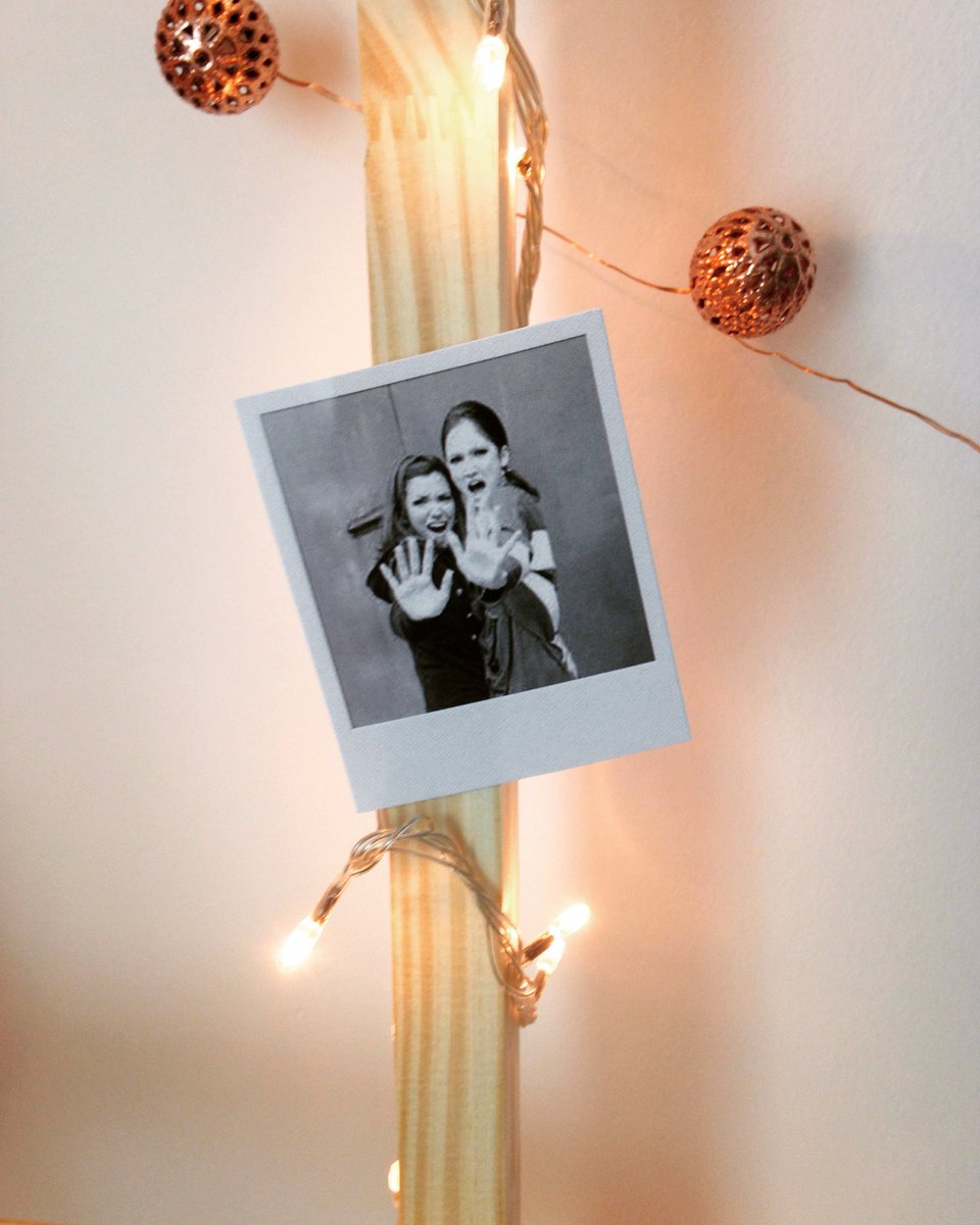 AlbaRicoNavarro's tweet photo. Hoy te extraño fuerte @lodocomello 😁😁😁😁 https://t.co/a8ggbDM7At