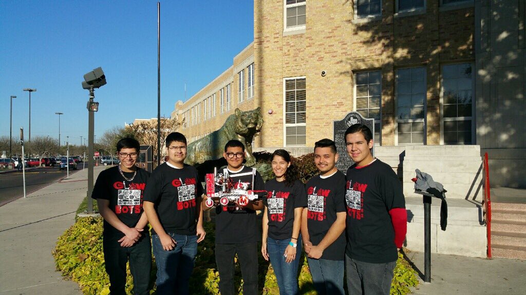 guillermo_pro's tweet photo. #APrincipalsDay https://t.co/YJgs9cHRId