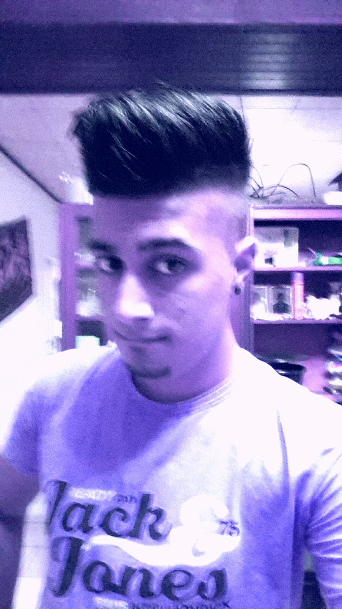 19rish98's tweet image. 