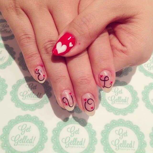 _nailartapp's tweet photo. #ValentinesDayNailArt #nailartapp #valentinesday    Check it out: 
 https://t.co/QYdRBfA1MI https://t.co/lVveNp4hSO