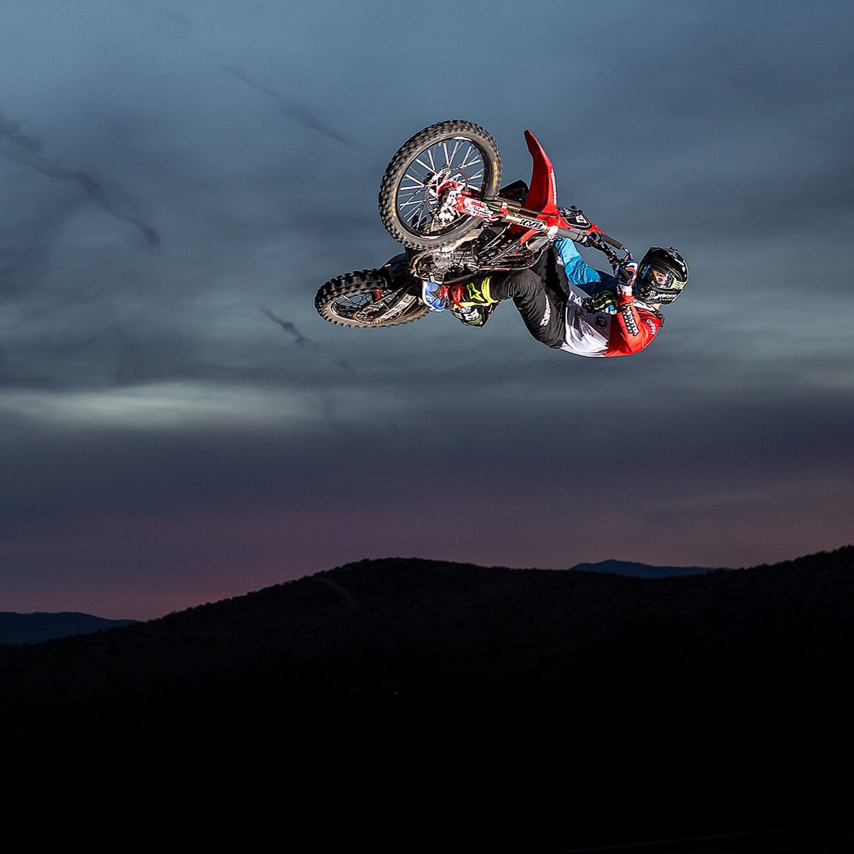 What's your favorite style of whip? <a href="/tedescophoto/">Chris Tedesco</a> PC #classic #turndown #turnup <a href="/MonsterEnergy/">Monster Energy</a> <a href="/Deft_family/">Deft Family</a> <a href="/Vexeamx/">Vexea</a>