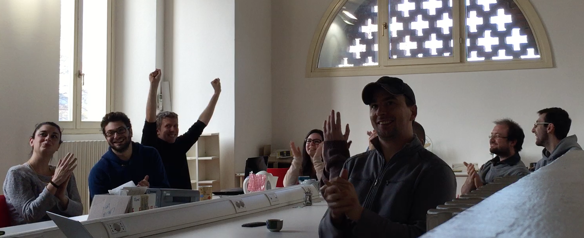 DLCosmology's tweet photo. #Darklight reacts to #gravitationalwaves announcement from @LIGO https://t.co/Y3y8lpLRCD https://t.co/lRdSStVz2I