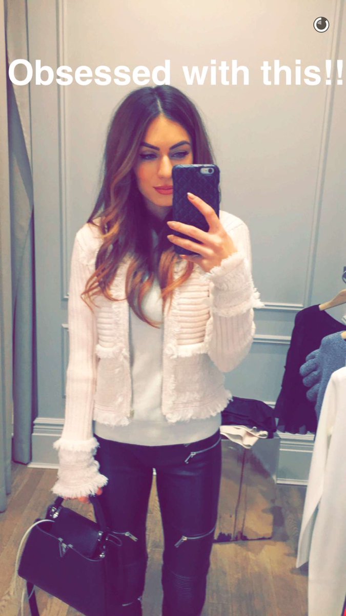 jadeyleachy's tweet photo. @LydiaEmillen where is this jacket from 😍 https://t.co/znWgvjSKBQ