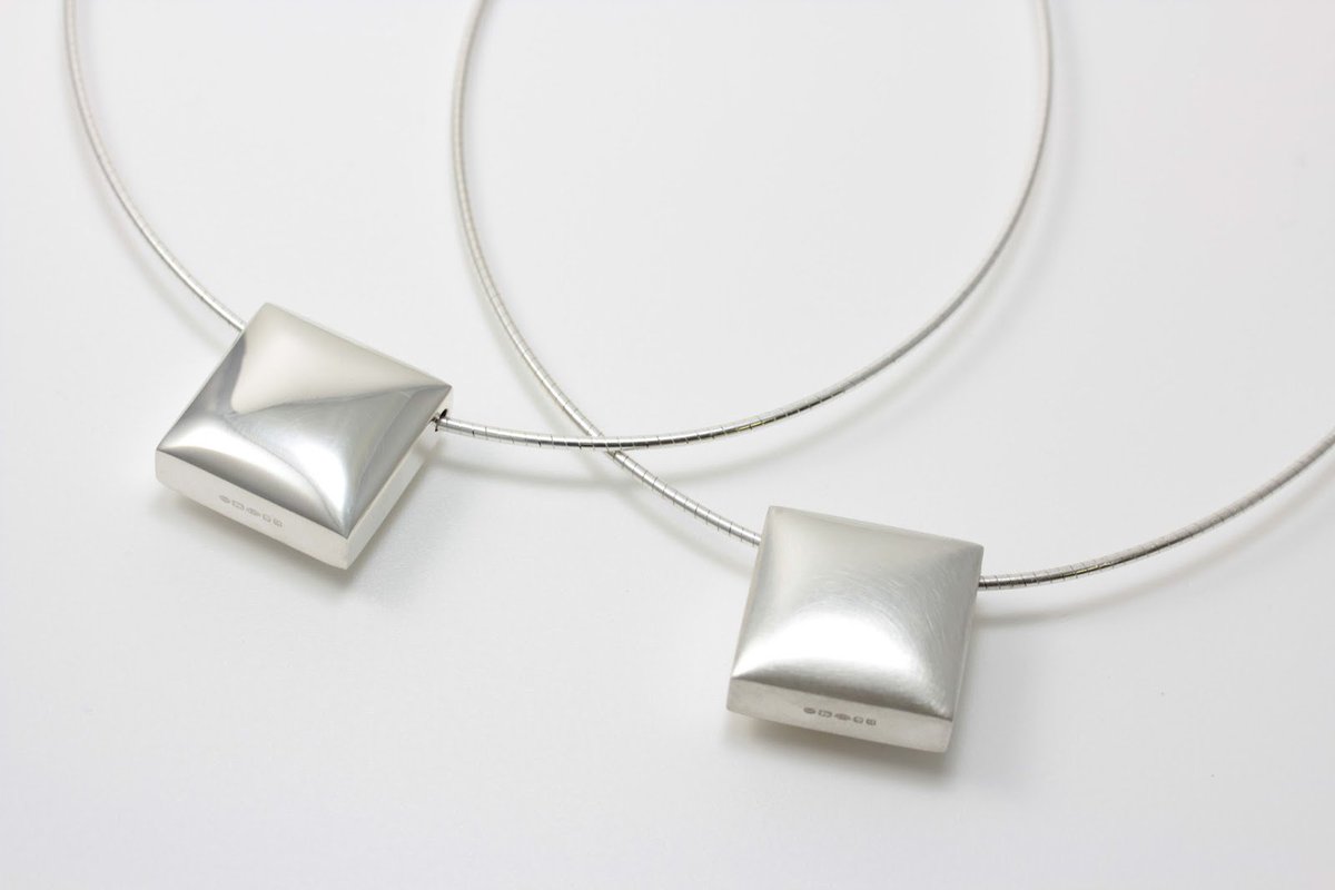 CraftLeeds's tweet photo. Fab #jewellery &amp; #paper creations arrived this week.  Great #ValentinesDay gift ideas #Leeds https://t.co/FfnLziTgSK https://t.co/OyBs0ajrnE
