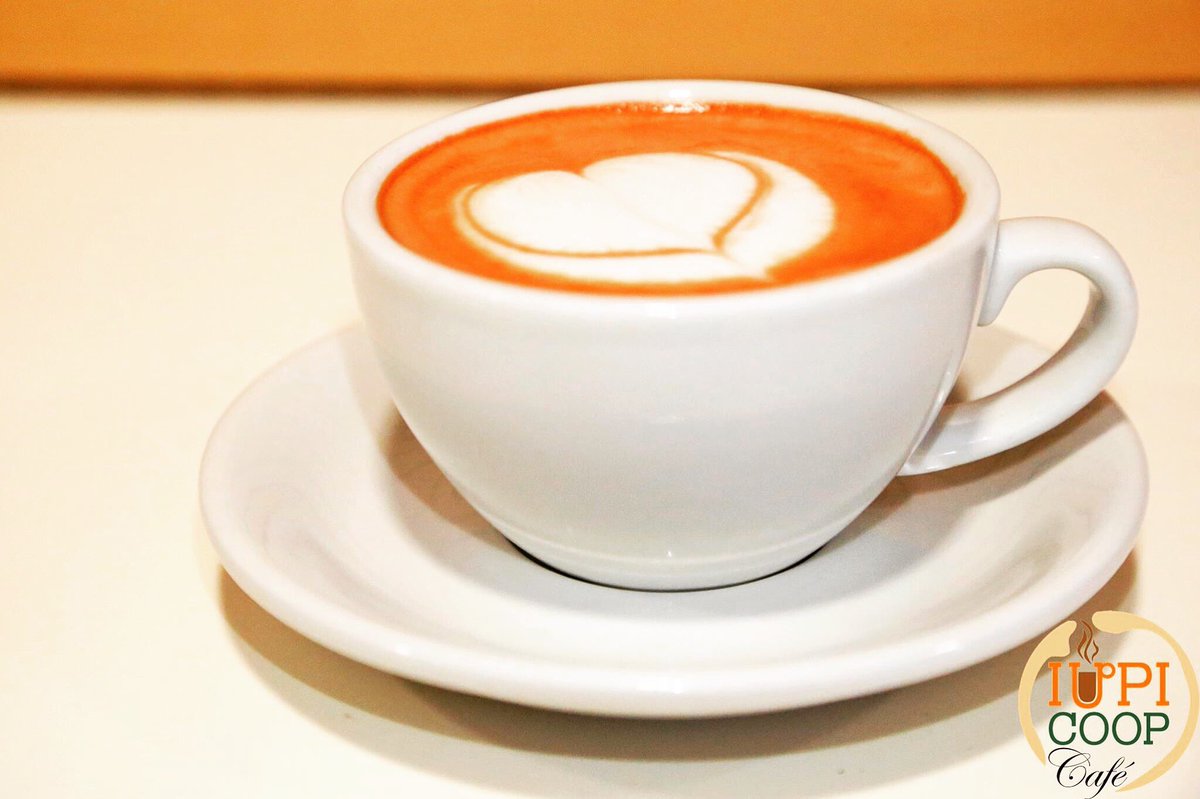 IUPICoopCafe's tweet photo. Un verdadero amor nunca termina, pero la oferta del #RedVelvetLatte sí. Visítanos y pregunta por la oferta. https://t.co/3uYBPMPgMN