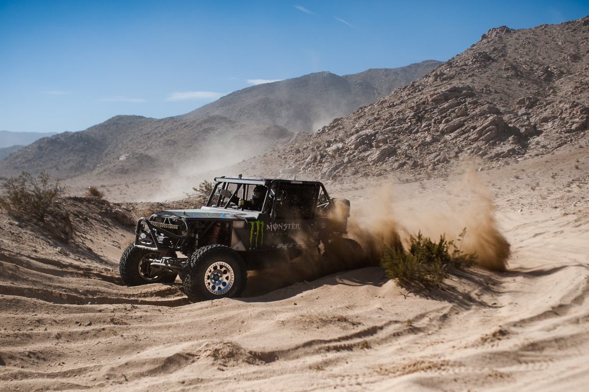 NittoTire's tweet photo. Fear no terrain. @VaughnGittinJr @MonsterEnergy #NittoTire #TrailGrappler  @Ultra4Racing @KingoftheHammer https://t.co/LuW0TJYES4
