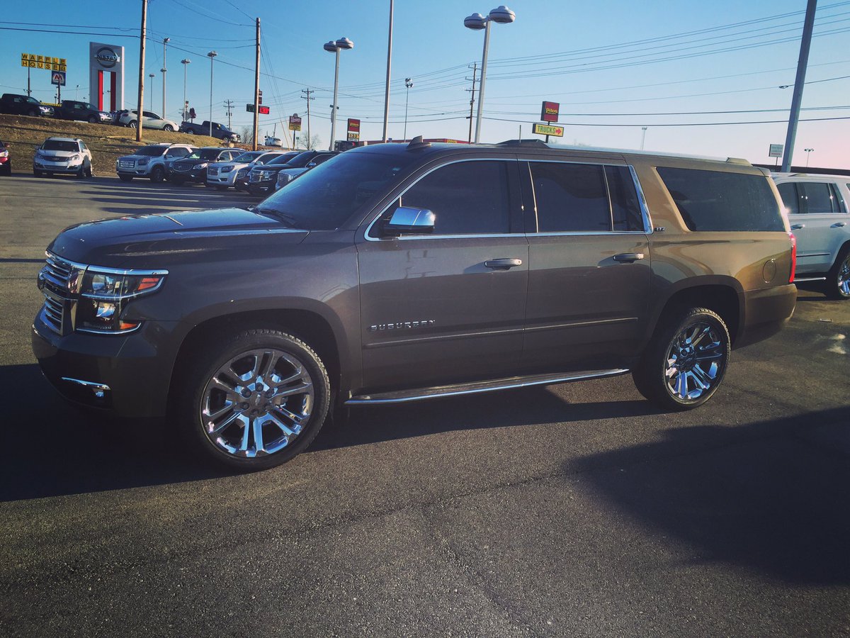 #suburbanlife #Chevrolet #4x4