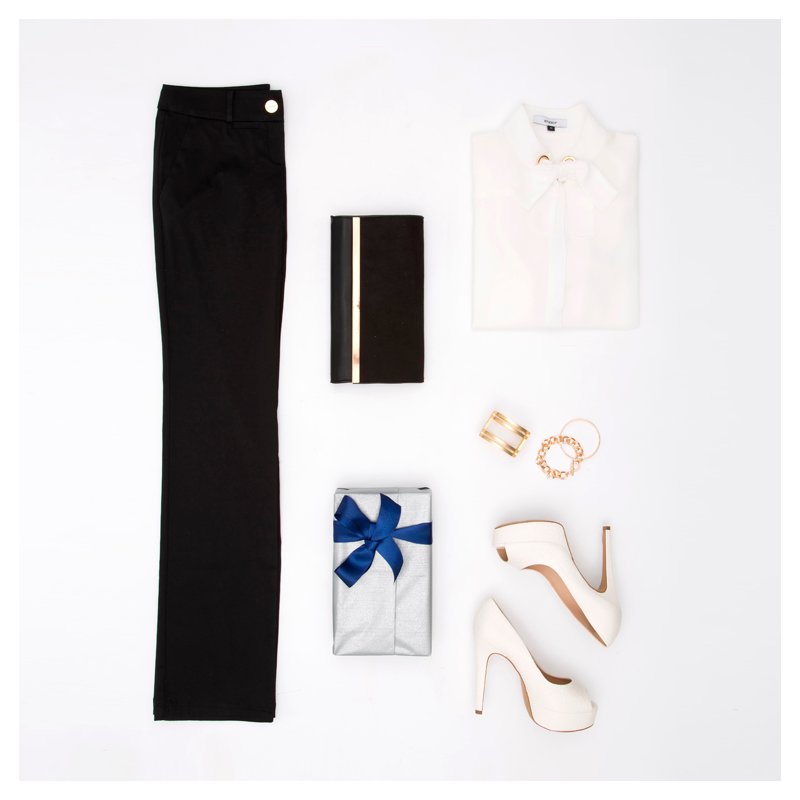 studiofmexico's tweet image. Tu #LookStudioF es el regalo perfecto para San Valentín , la esencia del Black &amp;amp; White Look es ideal para lucir.