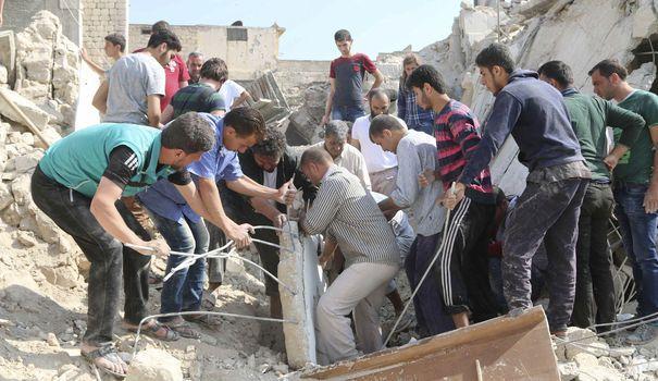 LEXPRESS's tweet photo. 11,5% des Syriens sont morts ou ont été blessés à cause de la guerre https://t.co/jCZMAFF6Tj https://t.co/1LxiOWhqmk