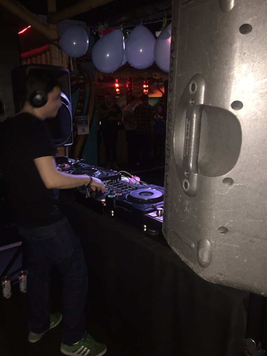 Pendulum_Events's tweet photo. DJ Alex is closing the night! https://t.co/mEdqDVqXkR