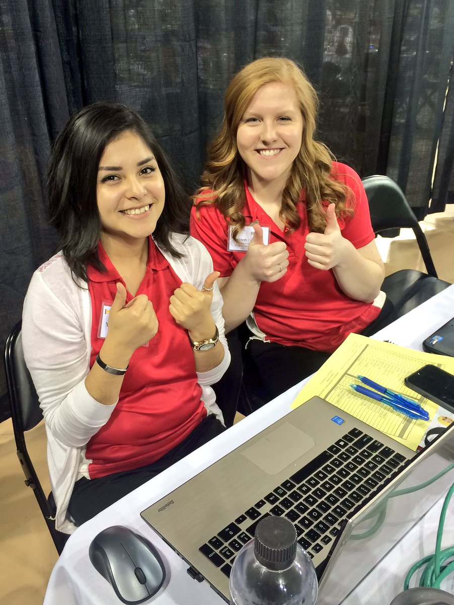 CMU_ERP's tweet photo. @DowChemical Team 1 is making huge strides in Game 2! We advanced 4 spots from last round! #TopTen #cmuERPsim2016 https://t.co/TT9C9KkOzg