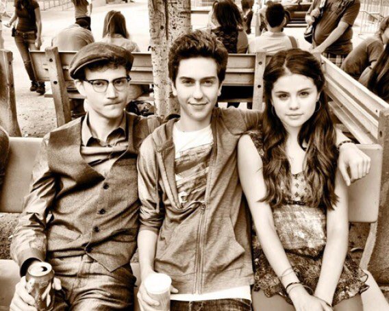 SelenaTennant's tweet photo. Selena &amp; Nat Wolff | #VoteSelenaGomez #KCA https://t.co/qdla8B3vGC