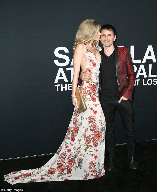 musegossip's tweet photo. Matt and Elle at the Saint Lauren show, Los Angeles https://t.co/5CA6YEfekn