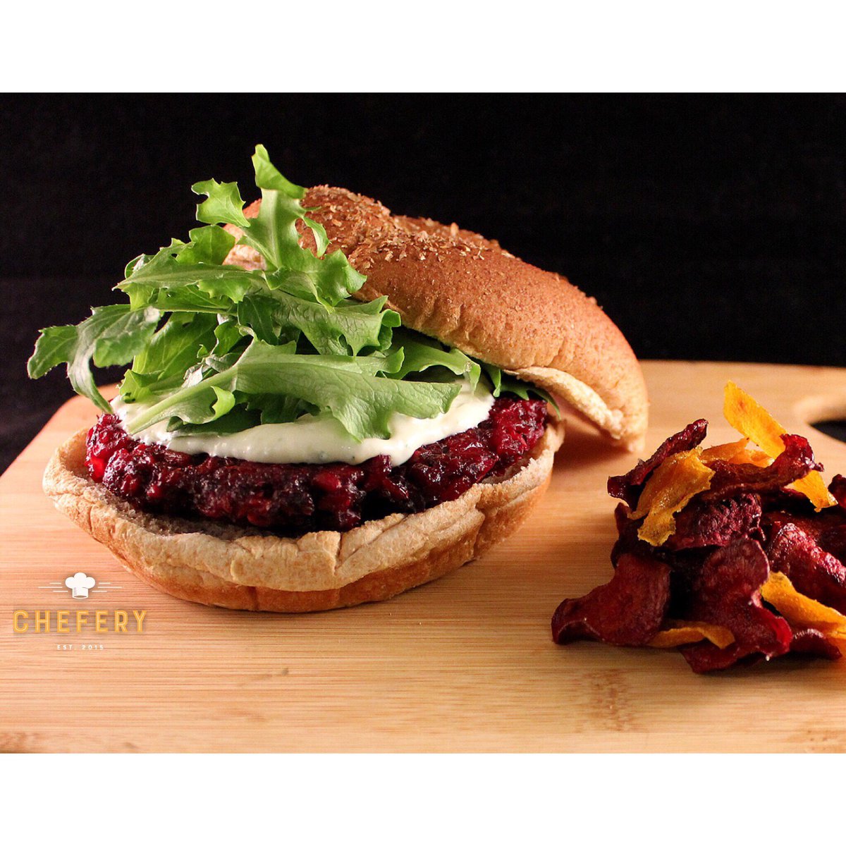 cheferylasvegas's tweet photo. New menu item! This is the beet burger. So hearty and satisfying. #vegetarian #LasVegas #Henderson #organic #Chefery https://t.co/slndrsqWhf