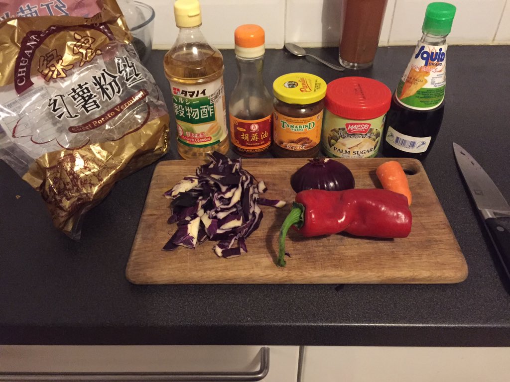 StudentCook2's tweet photo. Shredded red cabbage, pepper and onion Thai stir fry 
#studentcook  #foodblog #fooddiary #foodie https://t.co/yDuC71aZTL