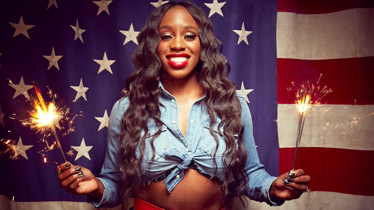 wwe_battles's tweet photo. Better mic skills? 
RT for Naomi
Like for Sasha https://t.co/Ksr0jabEEO
