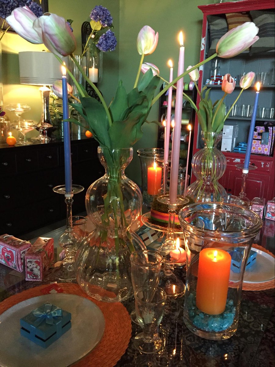 Creative_Candle's tweet photo. Create #unique tablescapes for your #wedding w/ Pantone’s 2016 Colors of the Year! Shop now https://t.co/LqiKRJxJr8 https://t.co/HtOV6wE11L