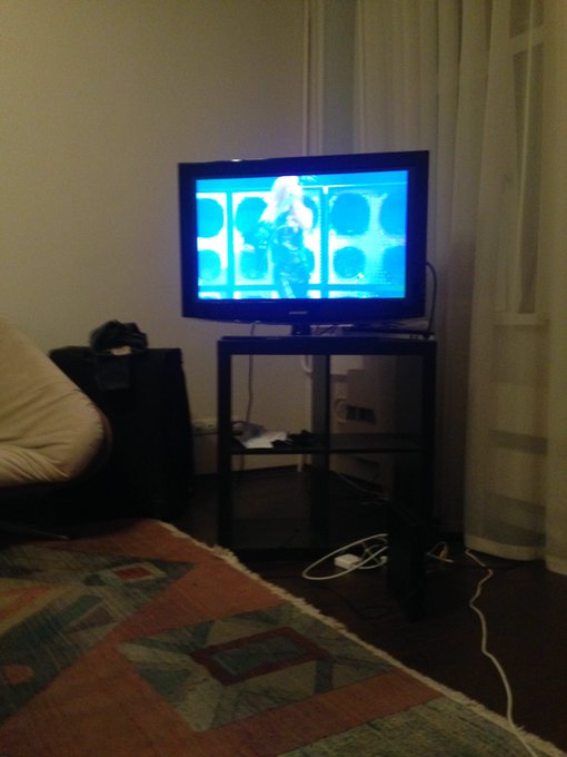 Сижу, провожу для Саркисян ликбез по творчеству группы МАНОВАР. https://t.co/UL4kKsfLyL<a href="/tag/%D1%84%D1%80%D1%83%D1%82%D0%BE%D0%BD%D1%8F%D0%BD%D1%8F"class="tags"><span>#фрутоняня</span></a>