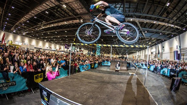 Guida_Londra's tweet photo. È iniziato oggi il @londonbikeshow, se siete degli amanti delle 2 ruote non perdetelo ;-)
https://t.co/pRdfN0yl4n https://t.co/6FwJkfWkxS