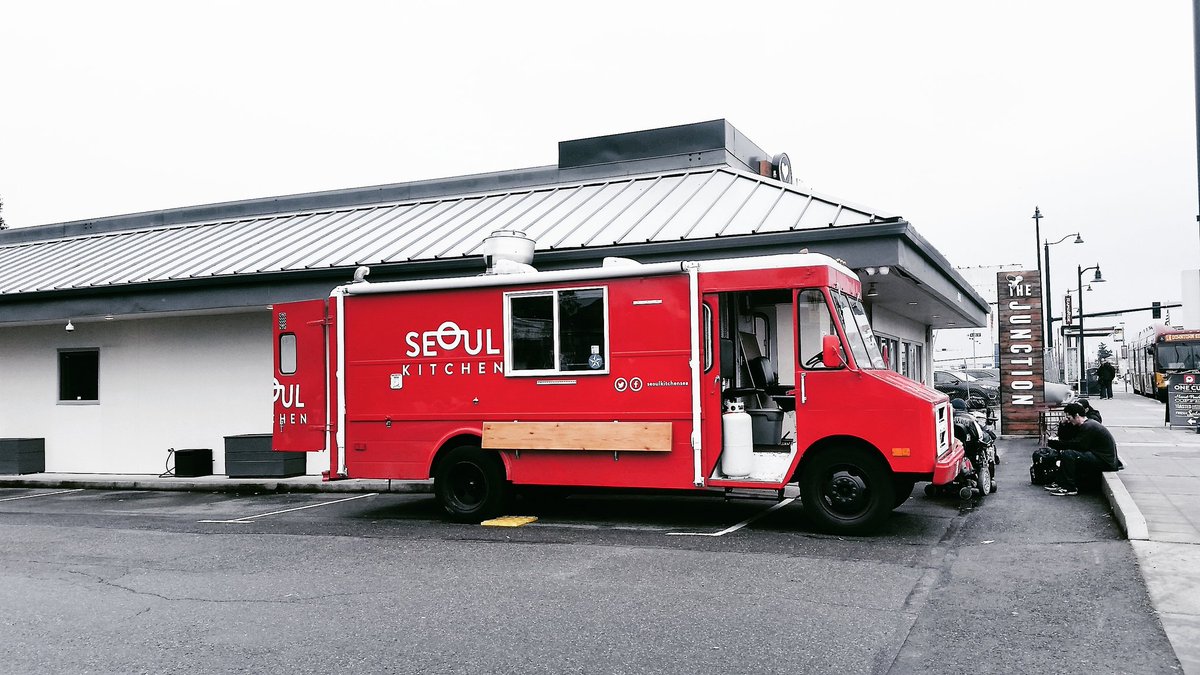 OneCupShoreline's tweet photo. Seoul Kitchen is here! Come grab a bowl from 11a to 1p! See you soon! https://t.co/yvLKozZavc