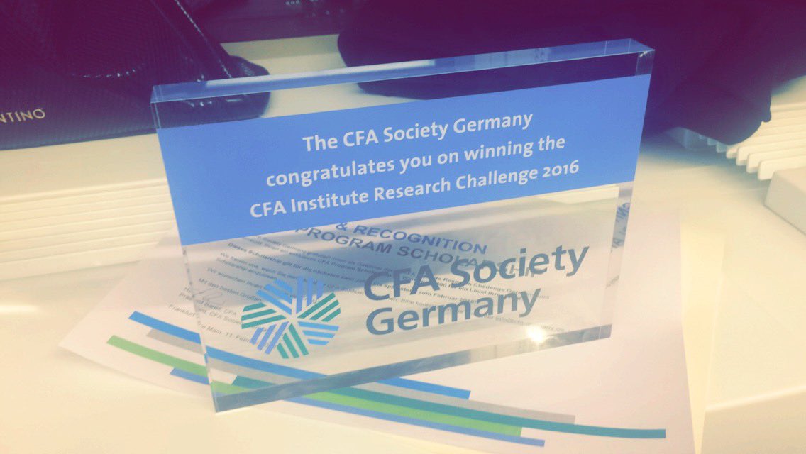 01ML22's tweet photo. Chicago here we come 🎉 #frankfurtschool #cfa @CFAGermany @FrankfurtSchool https://t.co/AFj5QQFTst