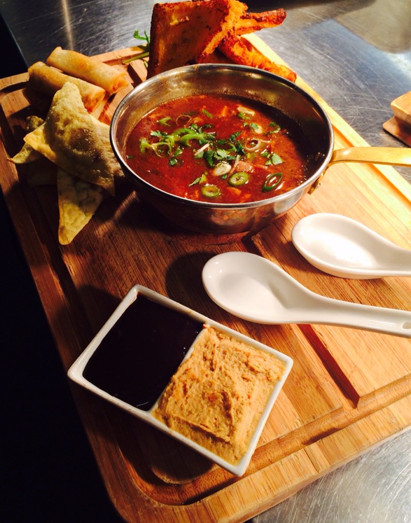 OakTreeHelperby's tweet photo. Sharing Dim Sum Platter ready to leave the pass! #Delicious https://t.co/fc96ZN3nBh