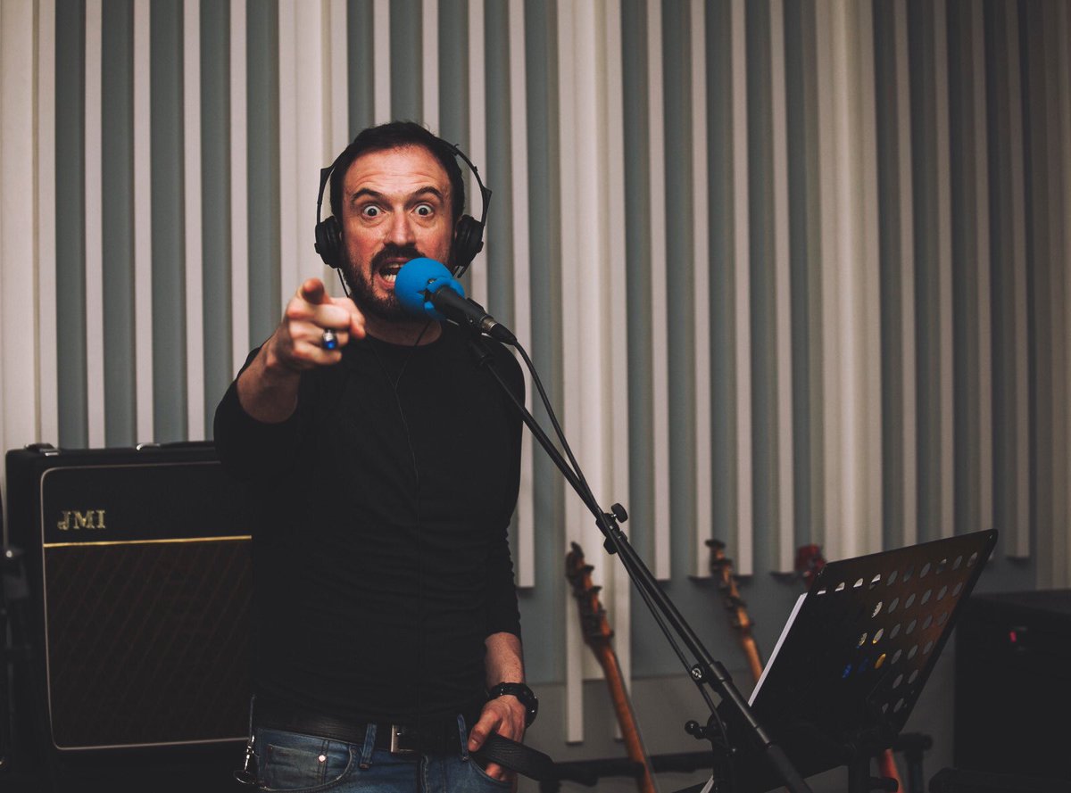 AlexODogherty's tweet photo. Acabamos las jornadas de grabación del CD con @LaBizarreria en @SubsonicEstudio con fotazas de @caOtiquemind https://t.co/bZhbKp0p8u