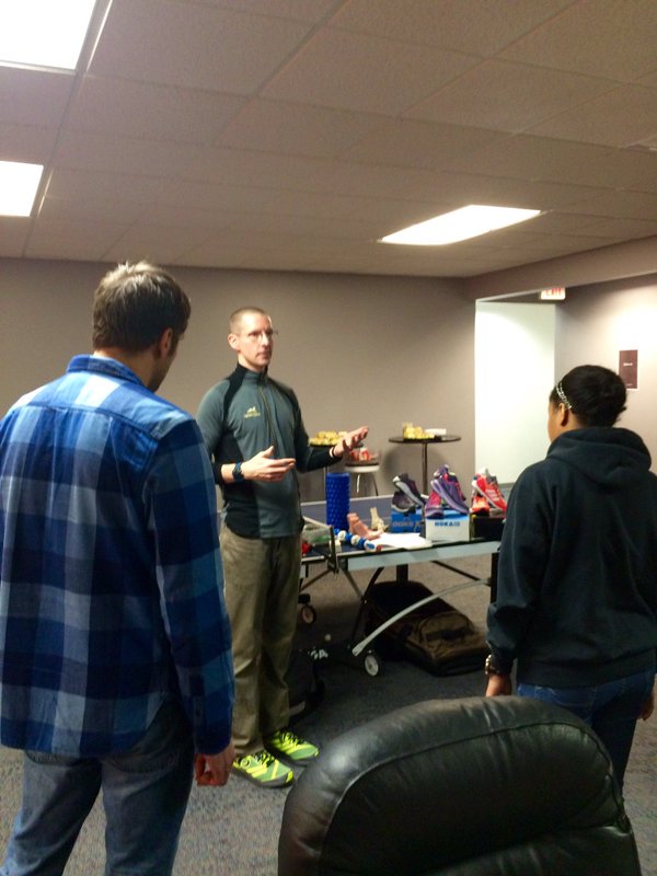 wearecavallo's tweet photo. MT @kzerbel: @gazellesports' Rob Andro training #SalesPad on running 101 #GoodFormRunning #MovingMatters https://t.co/ZK43jgS9Ei