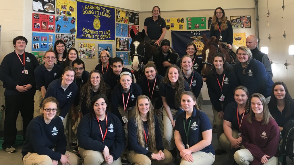 LCCTCFFA's tweet photo. We enjoyed having the Lancaster City Mounted Police visit our class today! #APST2k16 https://t.co/TNO9qSuLp2