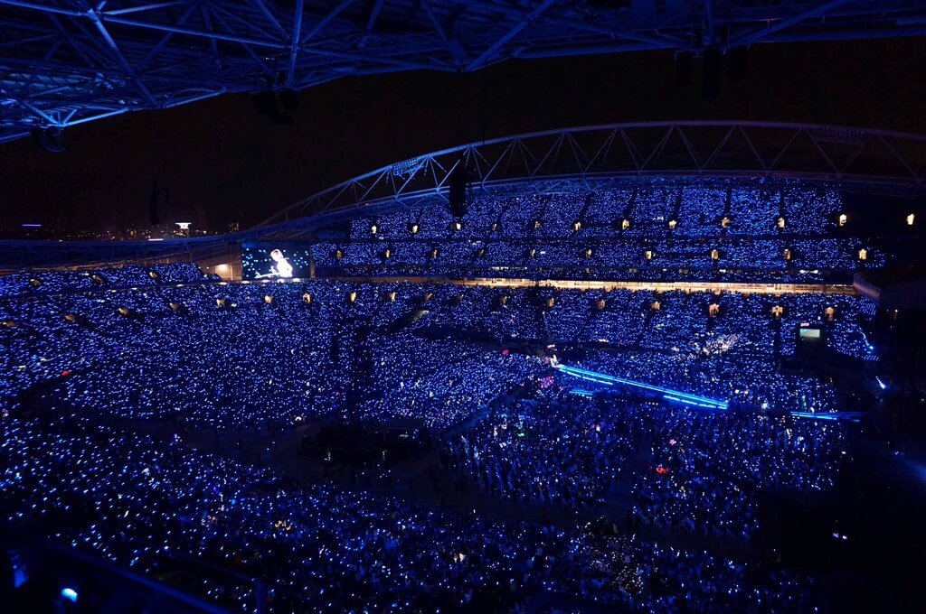 noitslele's tweet image. #Only1TaylorSwift got a crowds goals @taylornation13
