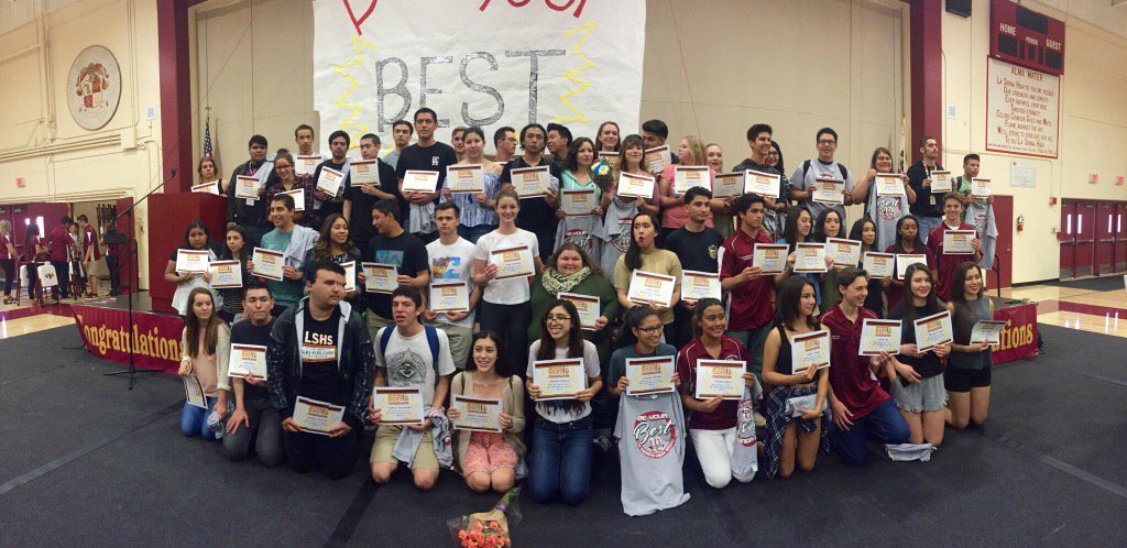 LaSernaHS's tweet photo. Congratulations to our Senior 2016 BYB Award Recipients! #BYBAwards #LSClassof2016 https://t.co/nfgd93uQit