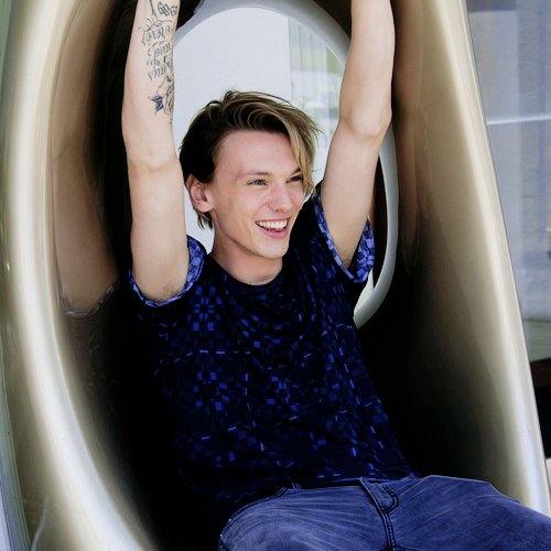 rtactors's tweet photo. jamie campbell bower | nov. 22, 1988 https://t.co/PH95W9iWSY