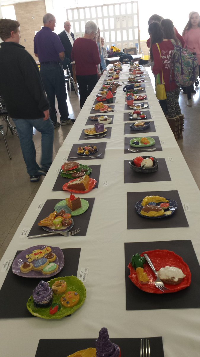 CMMStallions's tweet photo. Such talent! CMM TAPS Art Show #cmmstallions https://t.co/uQIJjtdIWA