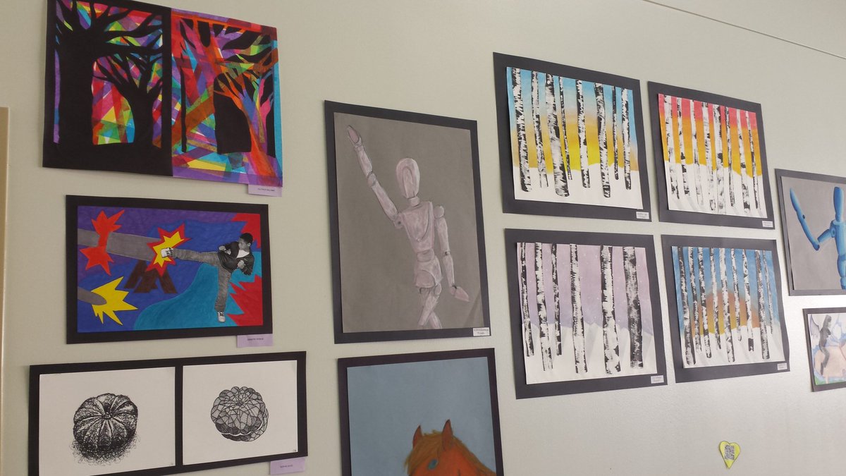 CMMStallions's tweet photo. Such talent! CMM TAPS Art Show #cmmstallions https://t.co/uQIJjtdIWA