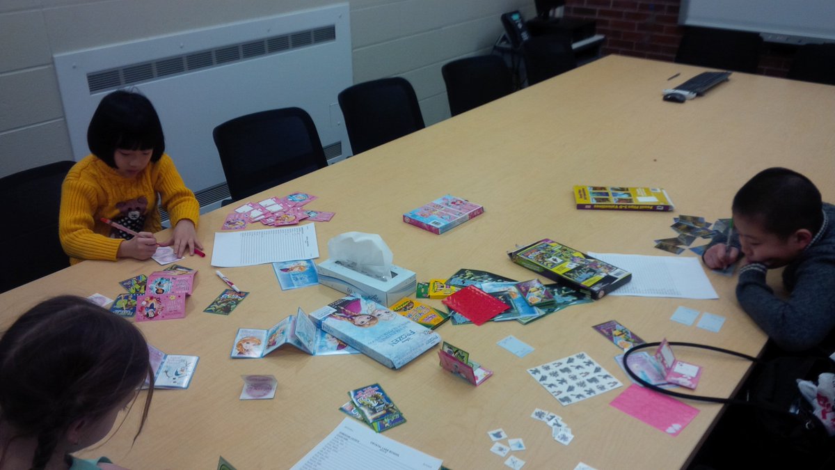 MsKellyEL's tweet photo. Operation EL Valentine's Day Cards for classmates and teachers. Thank you @ErinLaFleche! @cpaloz #eps #ValentinesDay https://t.co/4qQEQ95Jsh