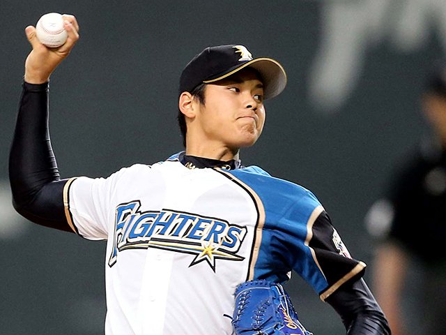 baseball_fan01's tweet photo. 大谷は５億ドルの男！
圧巻“米デビュー”にメジャー破格の見積もり

5億ドルっていうと・・・
日本円で約555億円(°д°)！！
大谷だけで凡人の人生何回分あるんだ？www
https://t.co/D6EBC7LYve https://t.co/cmVgGVga4b